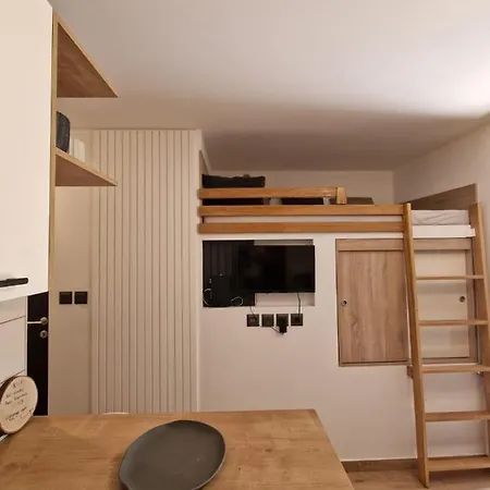 Little Oasis Apartman Šibenik